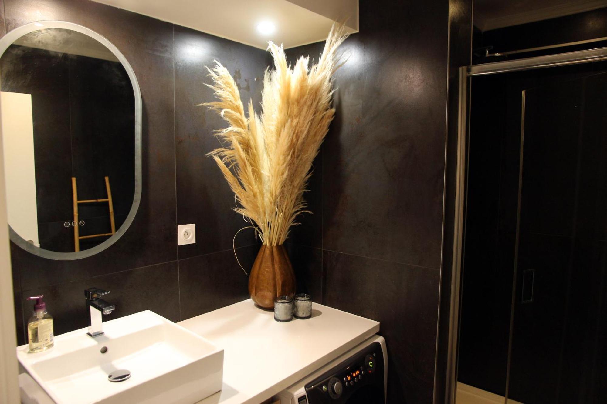 Le Jardin Secret - Balneo & Spa มงต์เปอลิเยร์ ภายนอก รูปภาพ